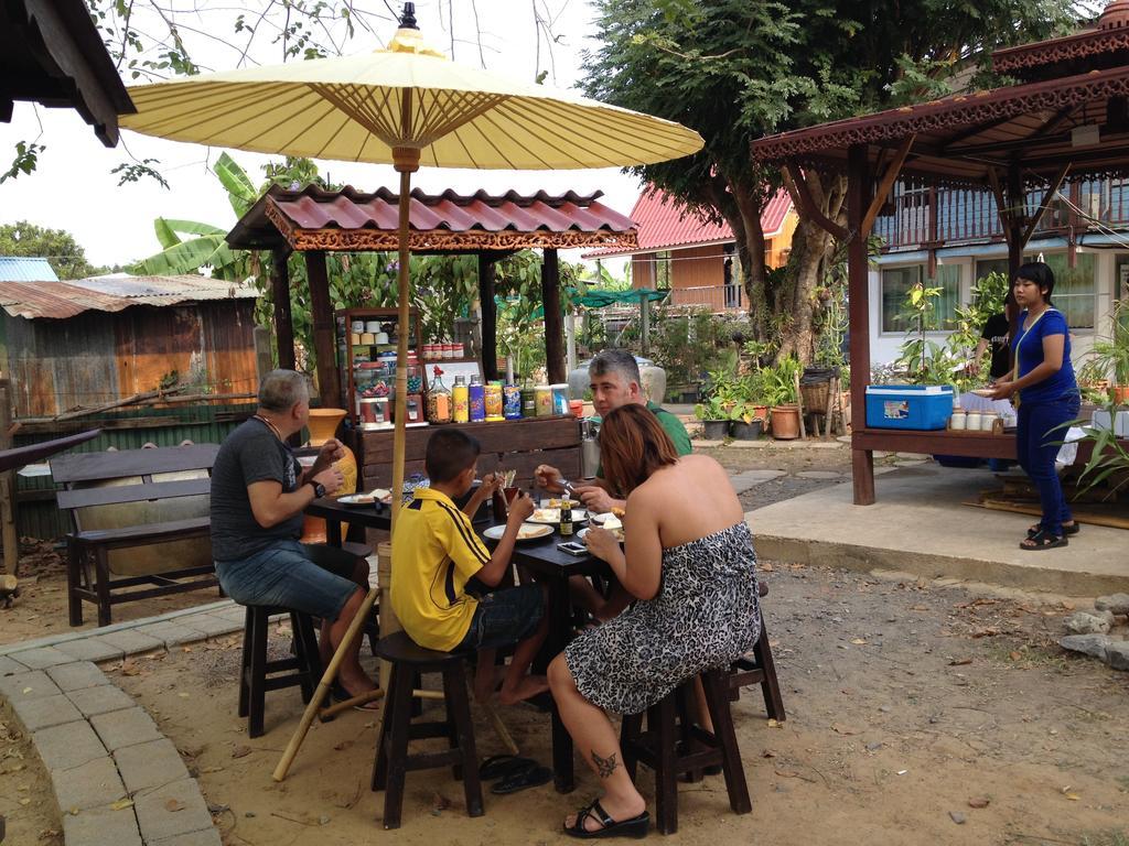 The Little Lopburi Village Exterior foto